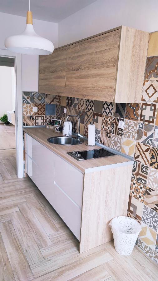 Апартаменты Apartman Lena Тузла Экстерьер фото