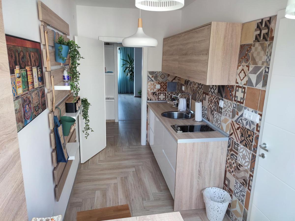 Апартаменты Apartman Lena Тузла Экстерьер фото