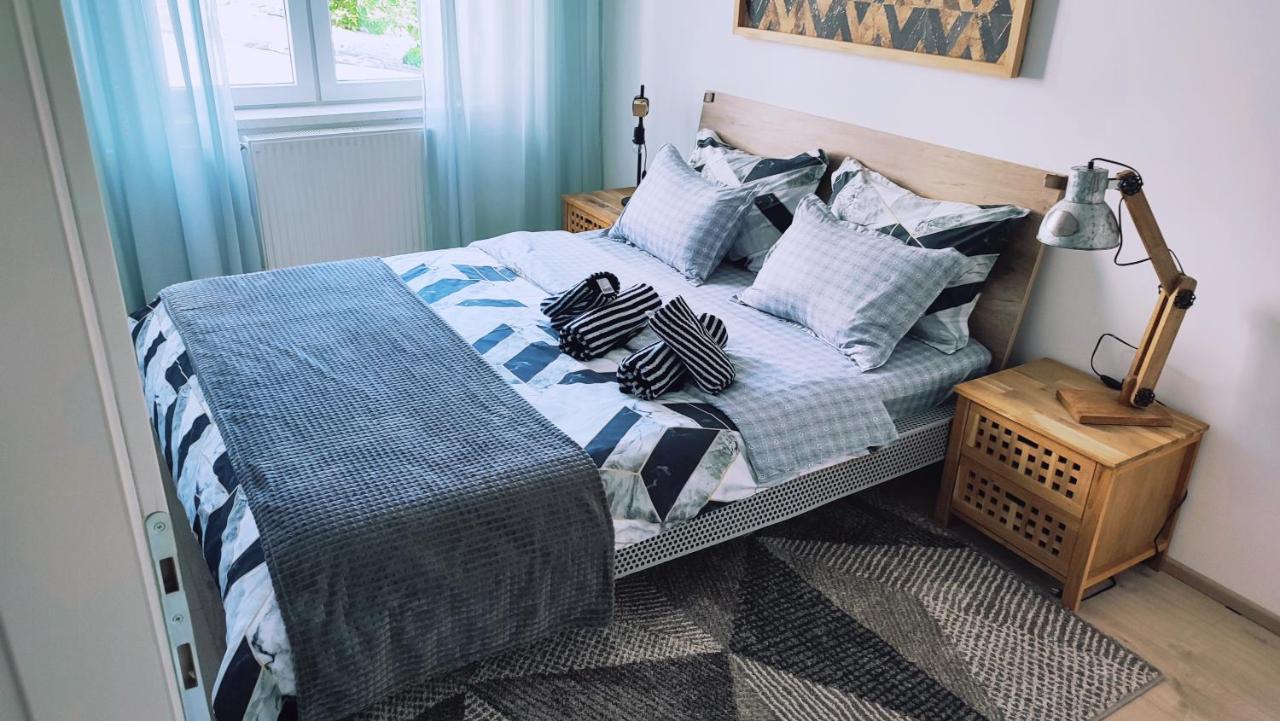 Апартаменты Apartman Lena Тузла Экстерьер фото